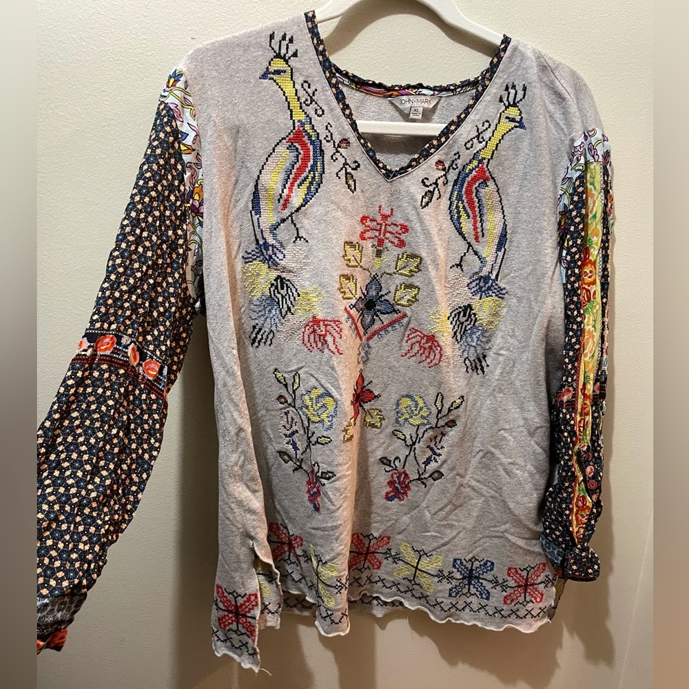 Embroidered Long Sleeve John Mark Top size XL